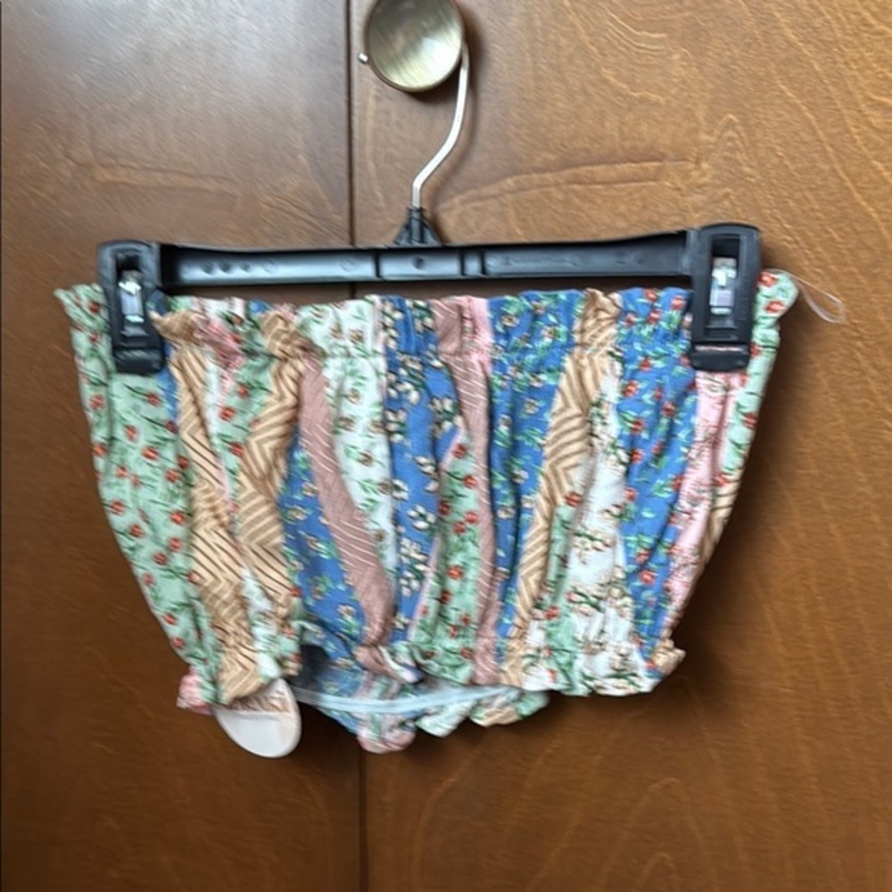 Amable Floral Garden Party Women's Bandeau Sz Small. (Top of a Set) NWOT